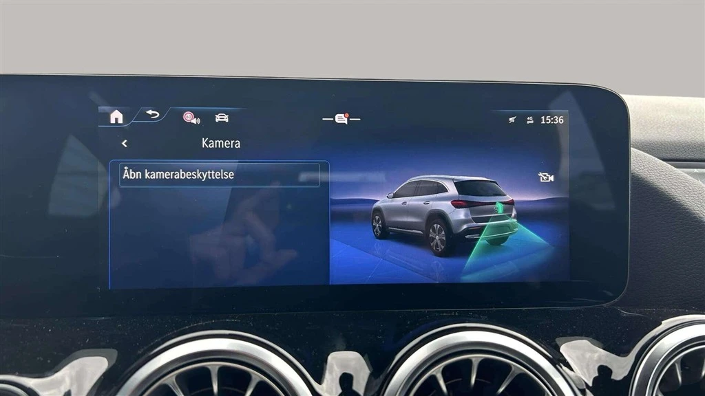 Mercedes-Benz-EQA-image-17