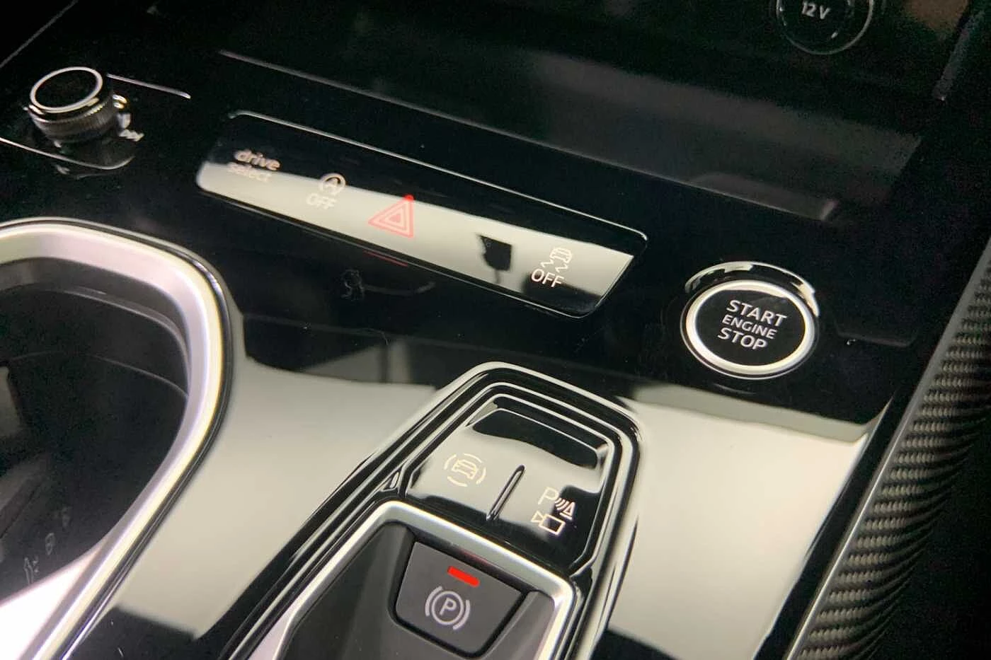 Audi-A6-image-25
