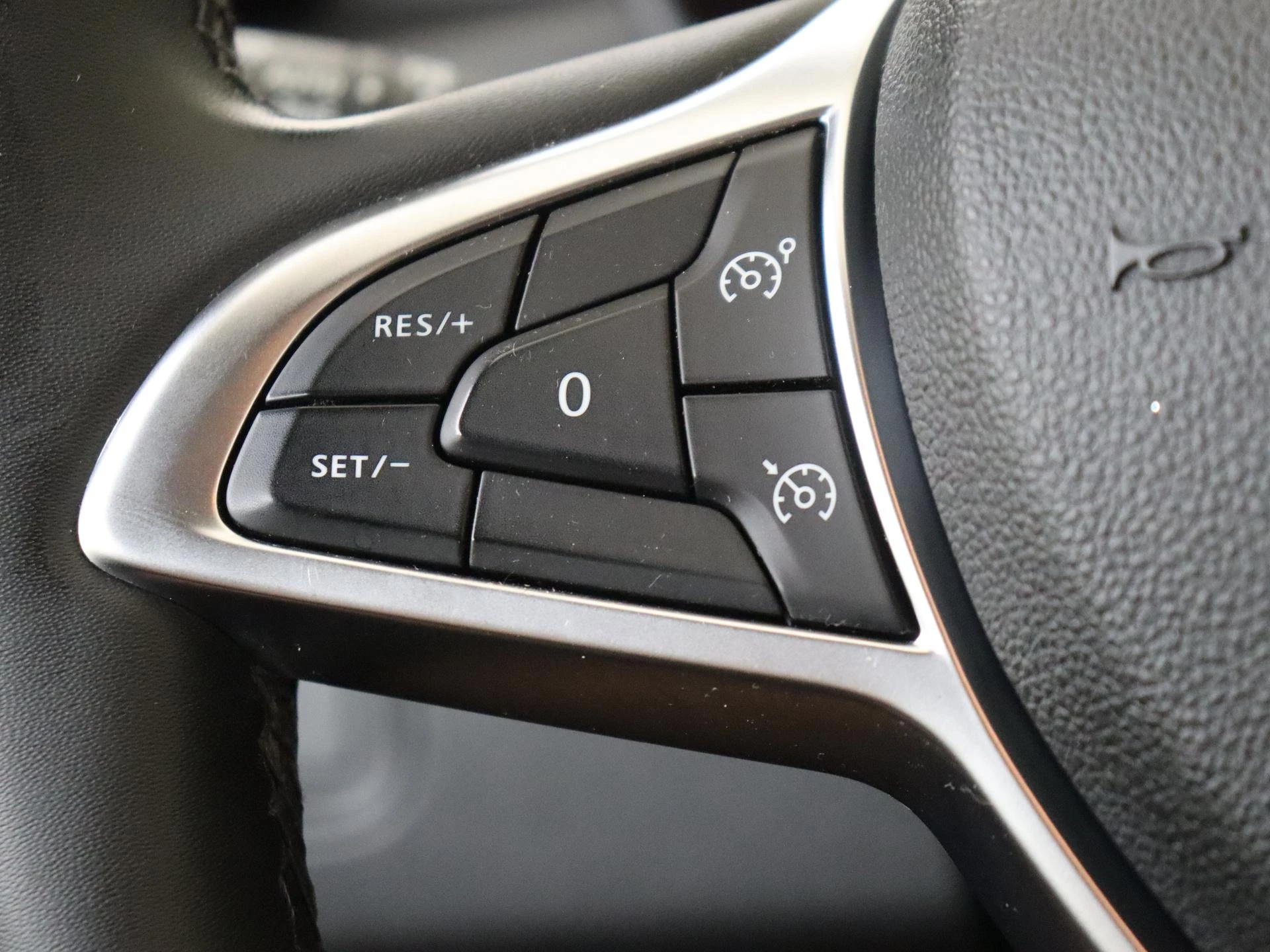 Dacia-Duster-image-12