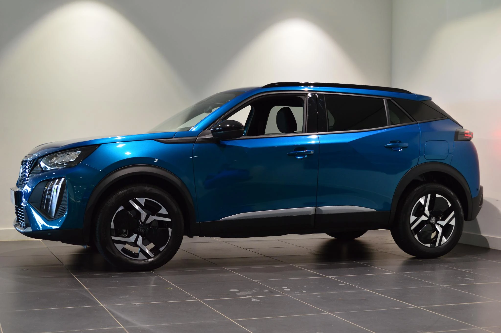 Peugeot-2008-image-3