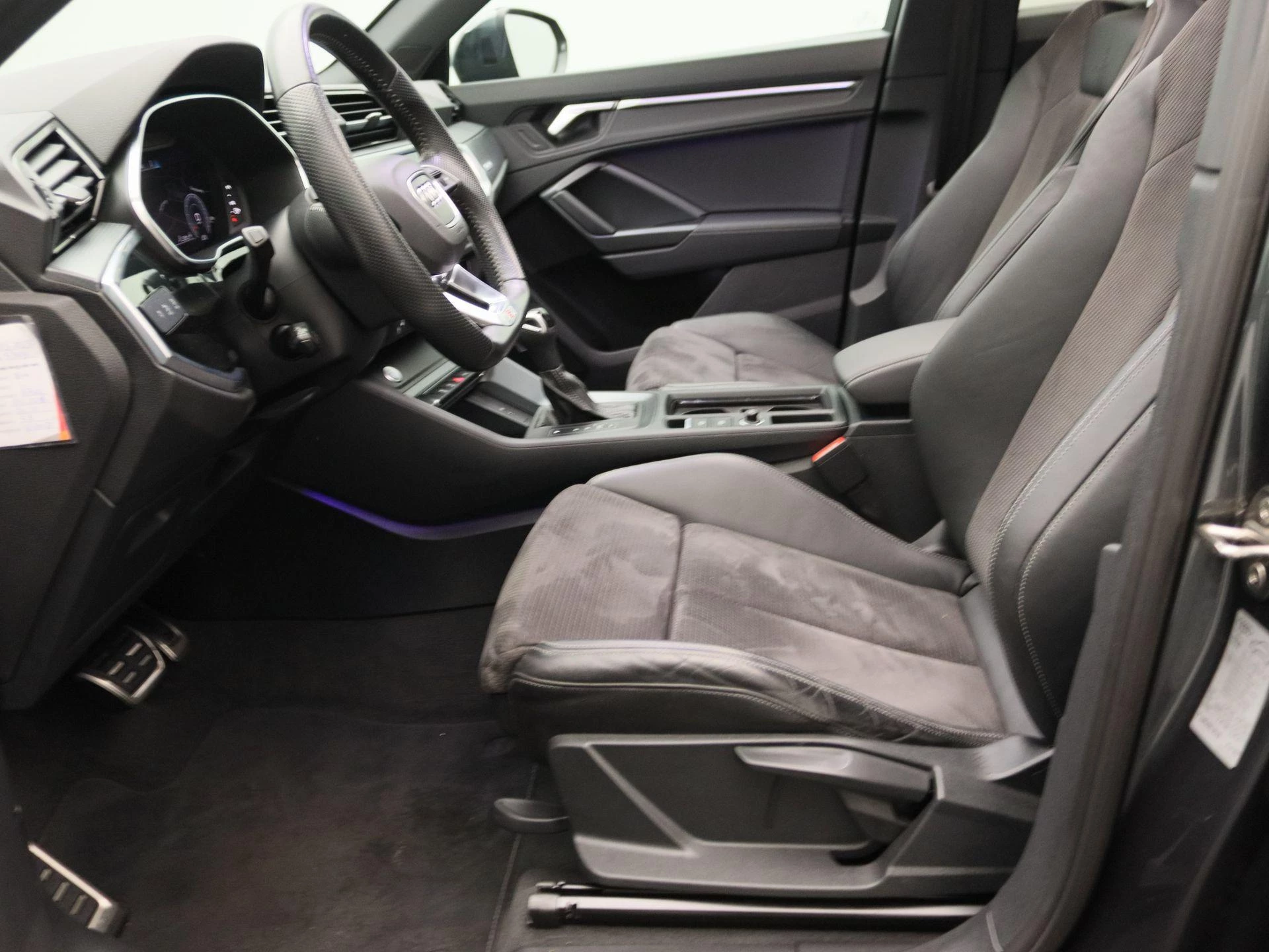 Audi-Q3-image-12