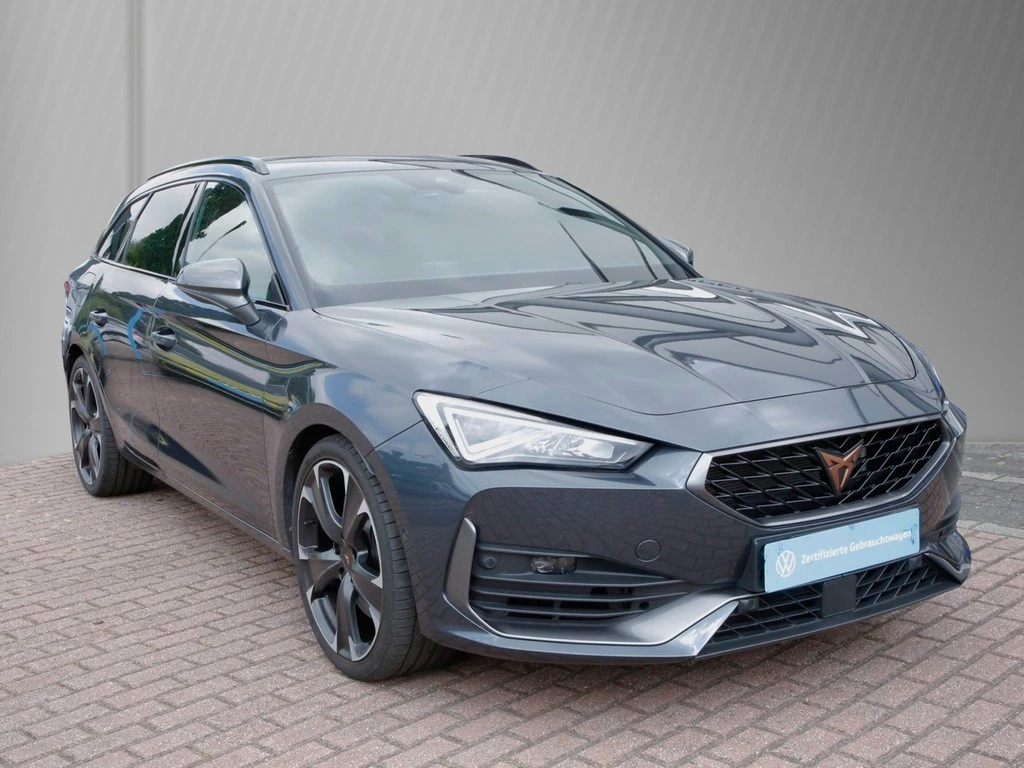 CUPRA Leon Sportstourer VZ 2.0 TSI 4Drive 19"AHK BEATS Navi+VC ACC LED RFK+PDC SHZ