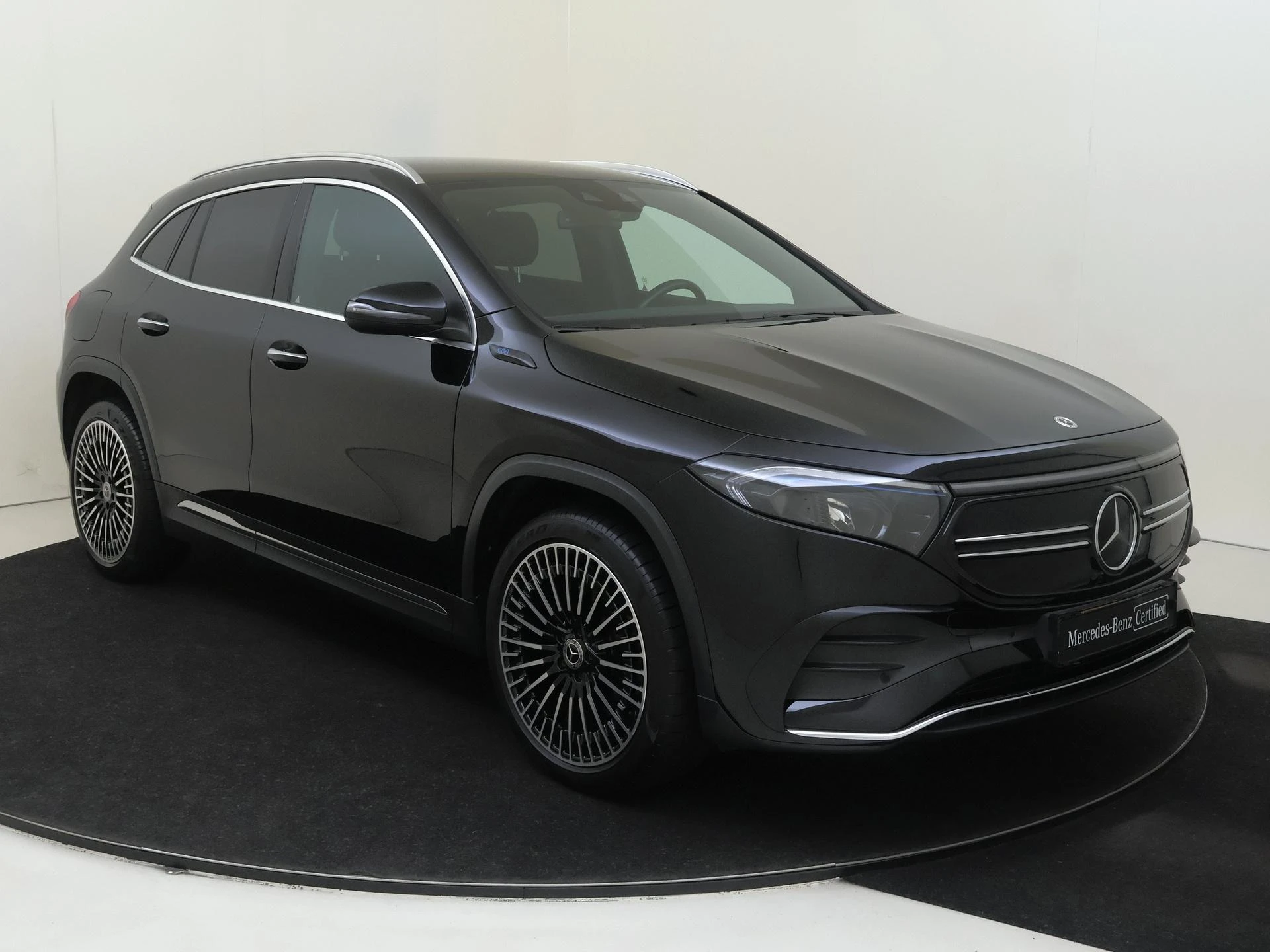 Mercedes-Benz EQA 350 4MATIC Edition 1 67 kWh
