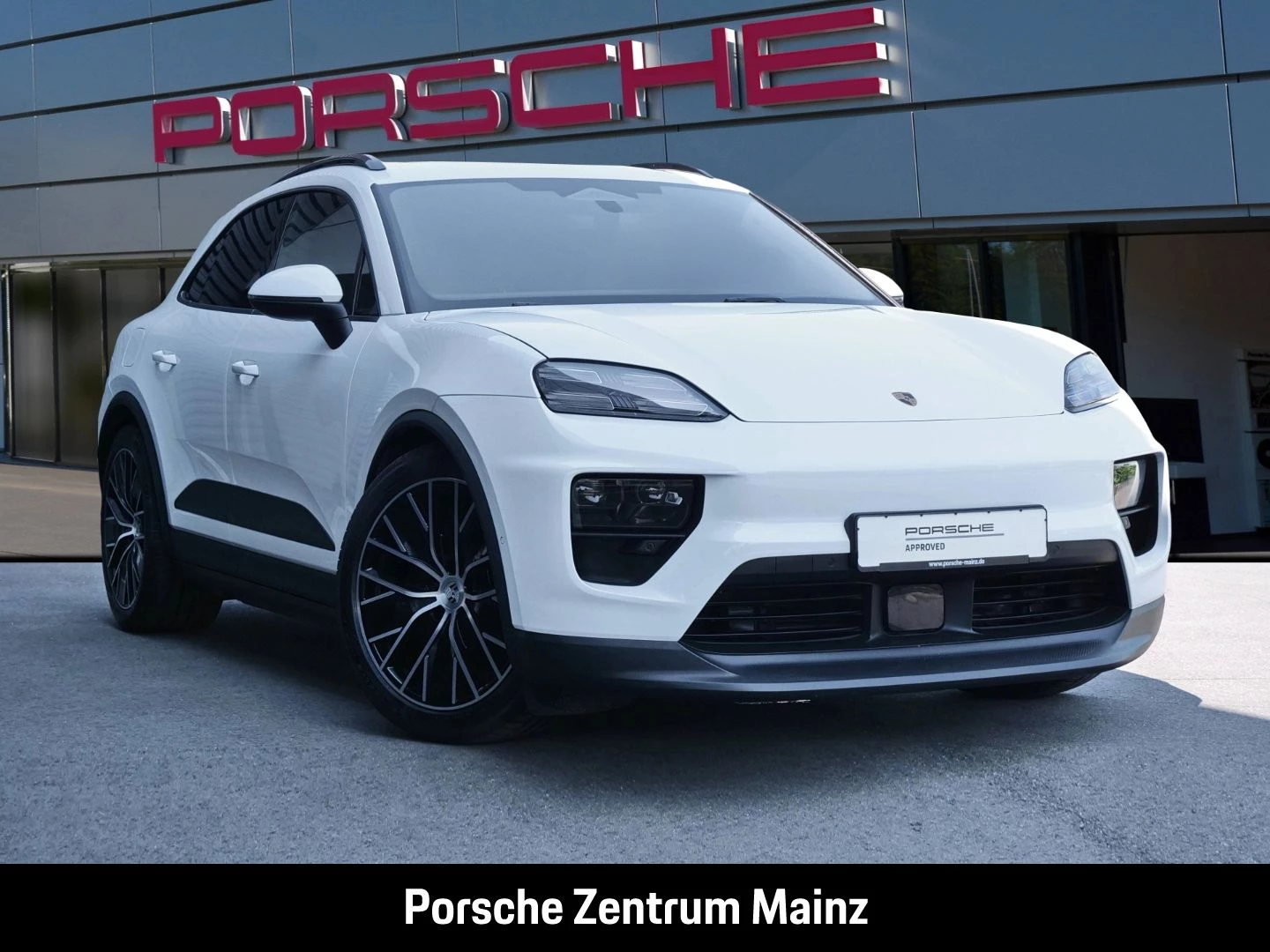Porsche Macan 4 Luftfederung PASM 21-Zoll LED-Matrix -