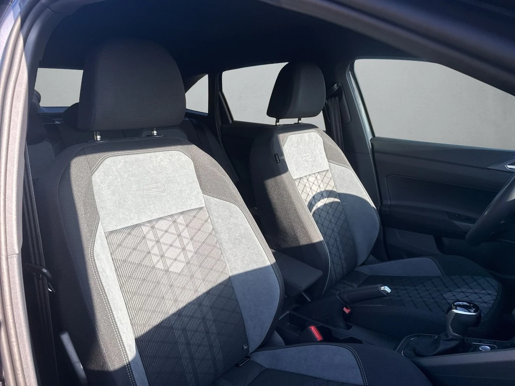 Volkswagen-Taigo-image-11