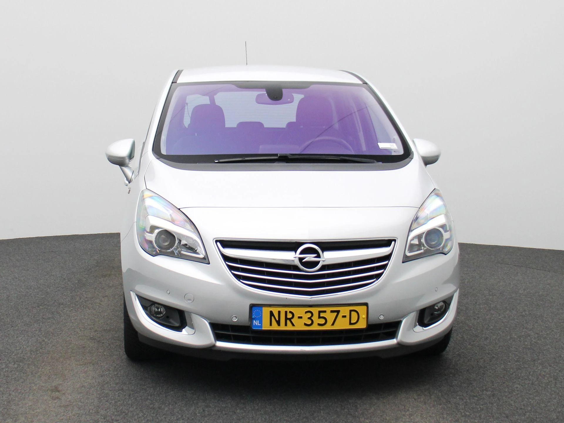 Opel-Meriva-image-2