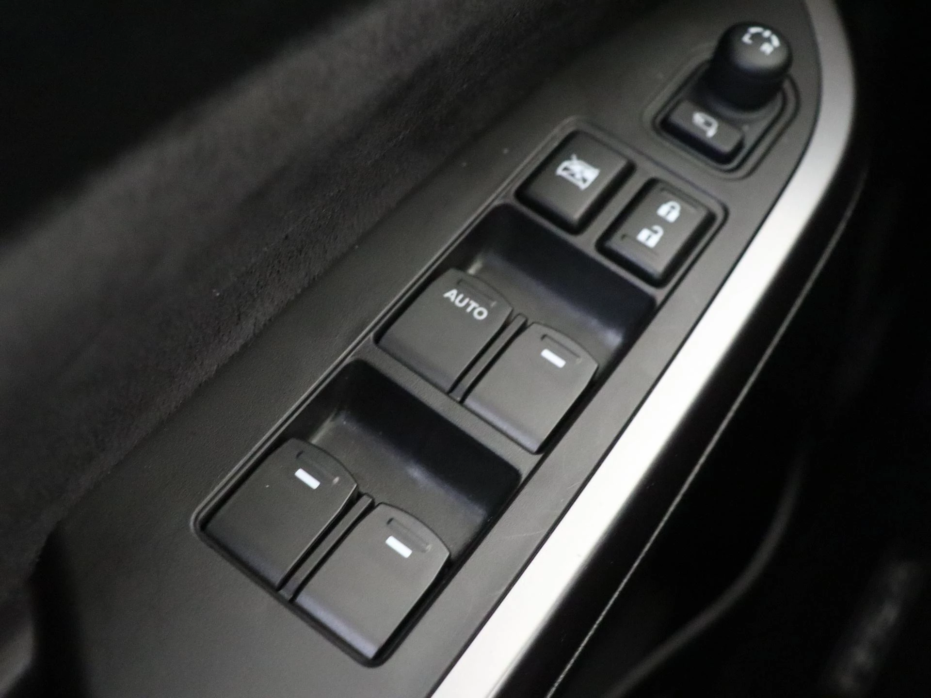 Suzuki-Vitara-image-35