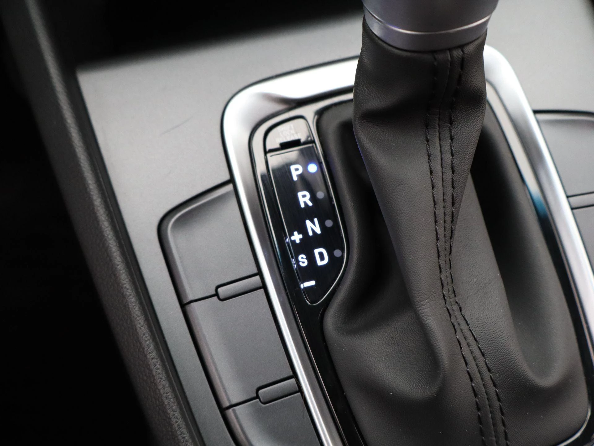 Hyundai-Kona-image-20