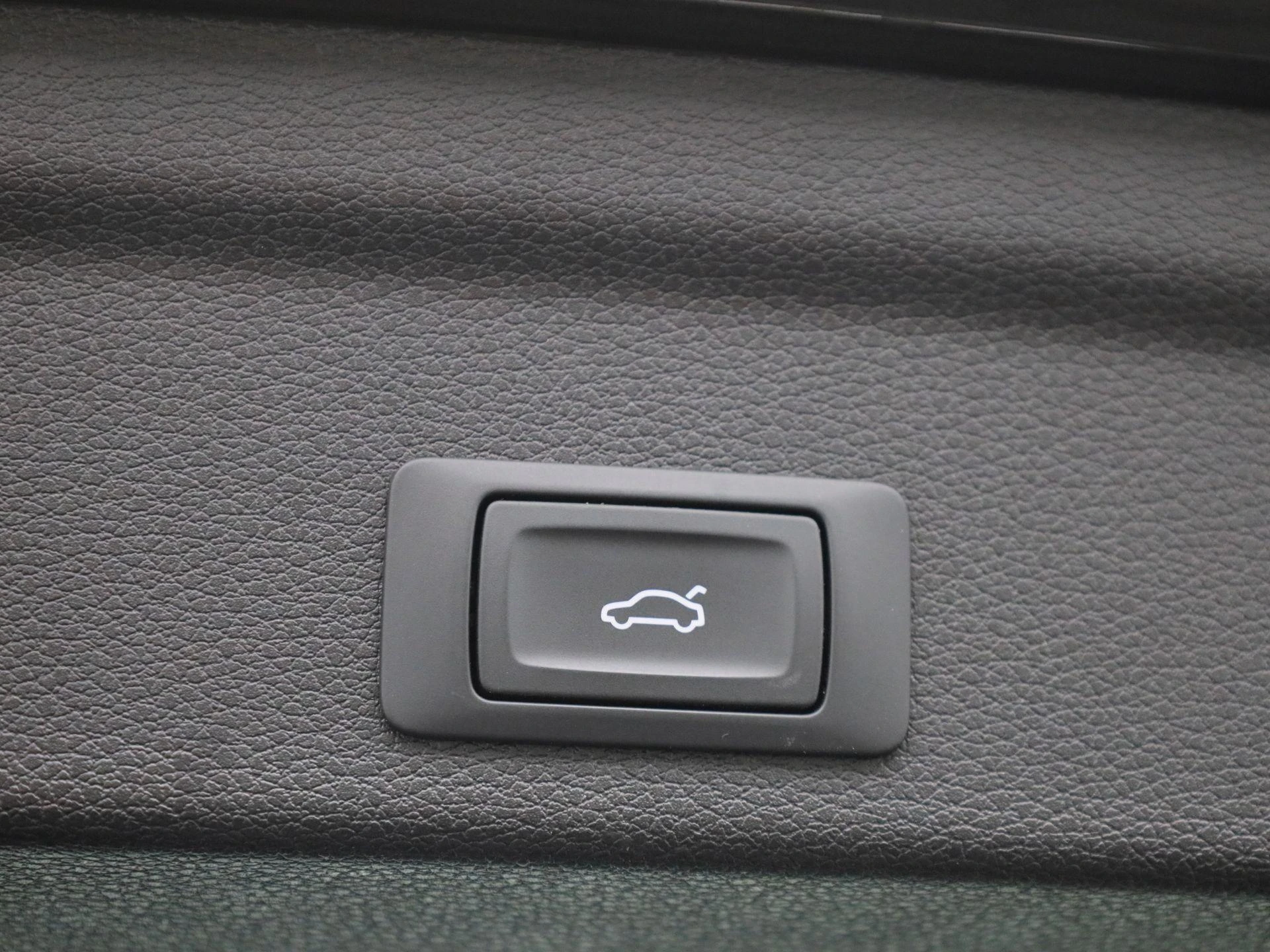 Audi-Q3-image-14
