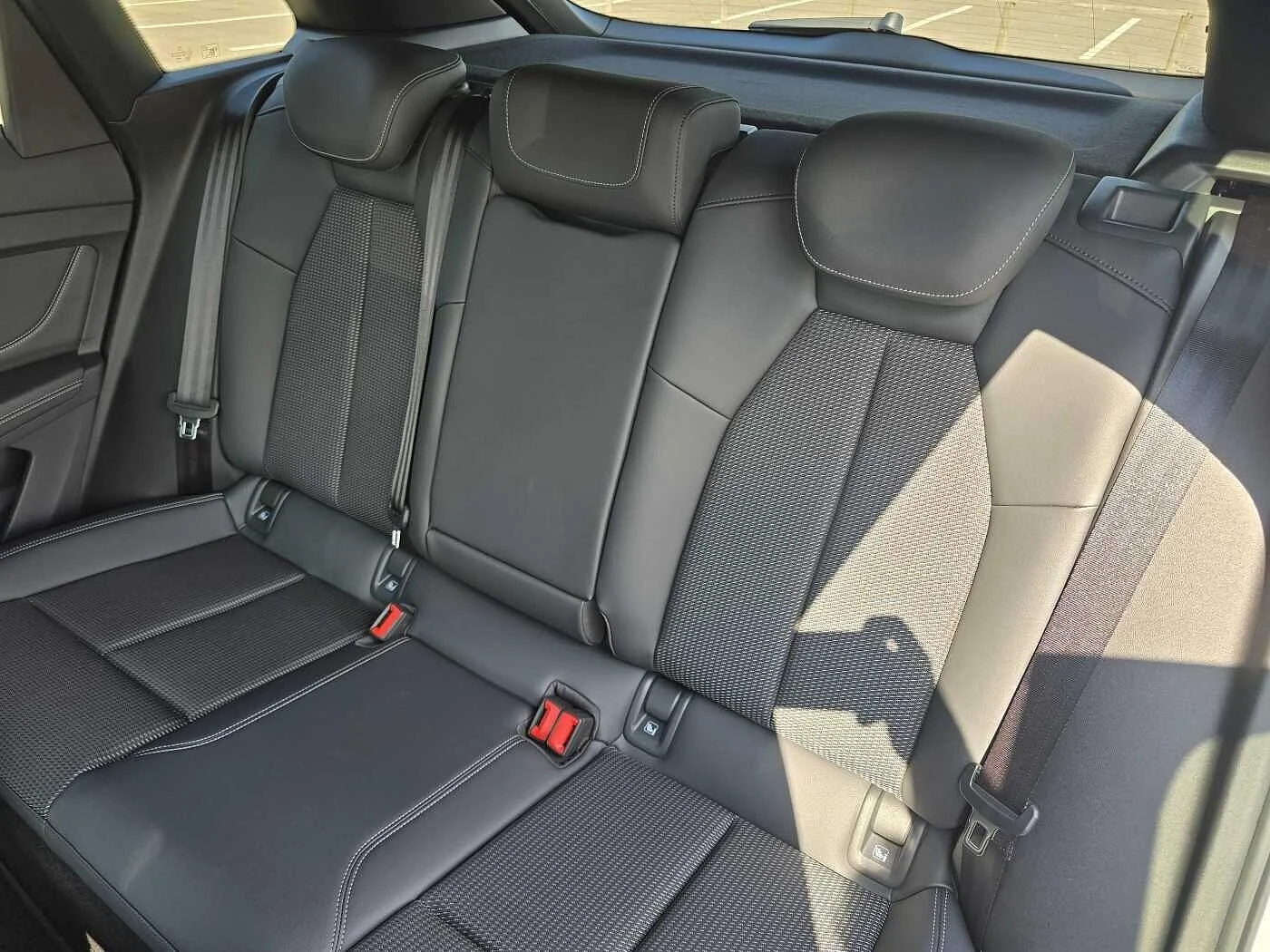 Audi-Q4 e-tron-image-46