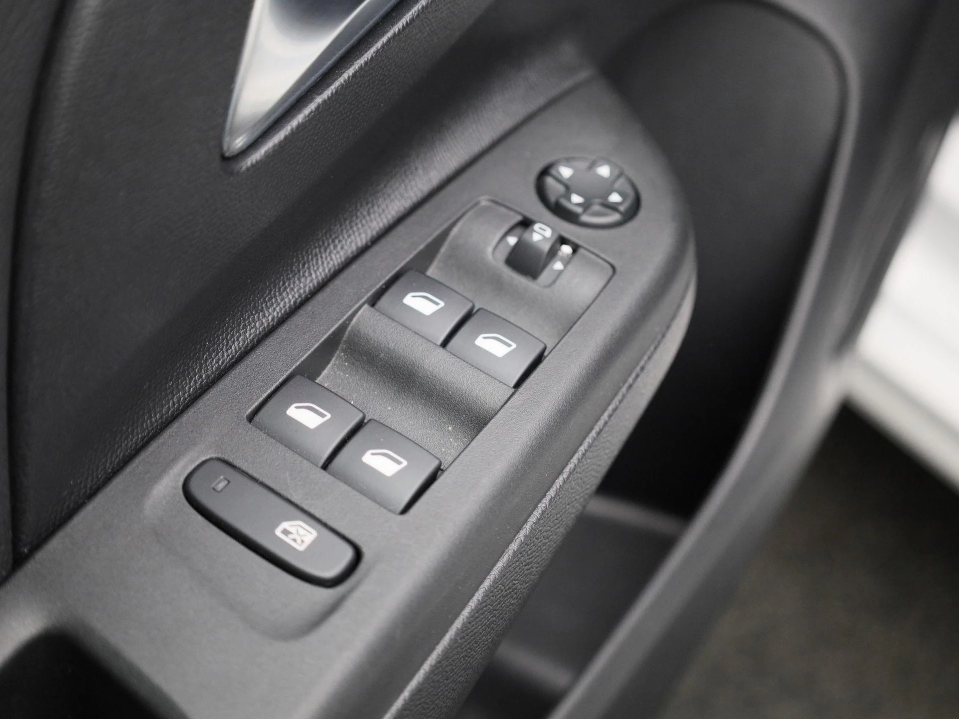 Opel-Corsa-image-27