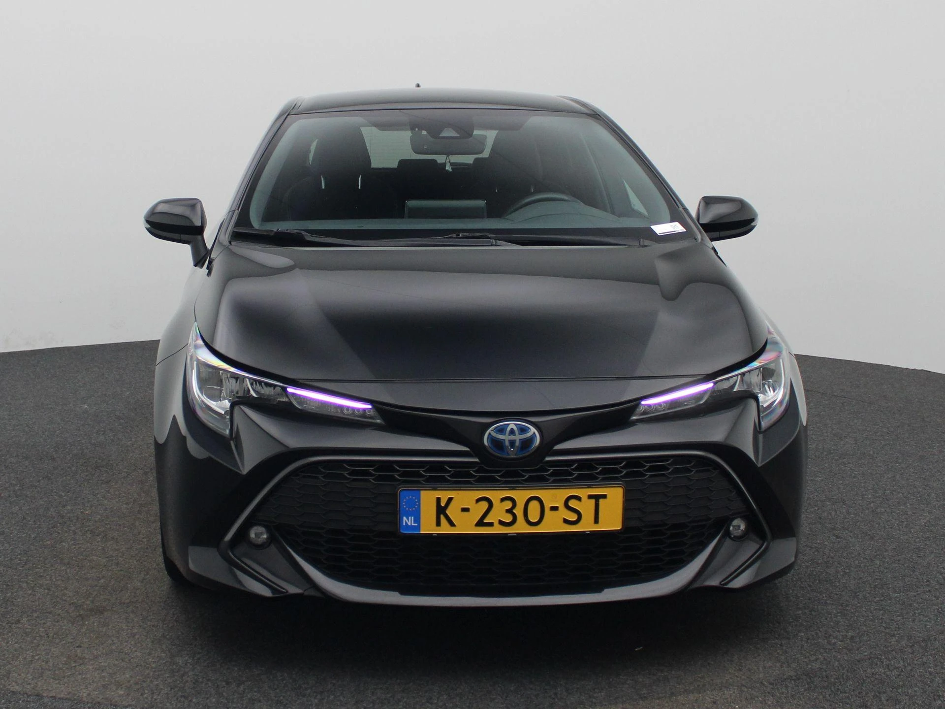 Toyota Corolla 1.8 Hybrid Business Plus