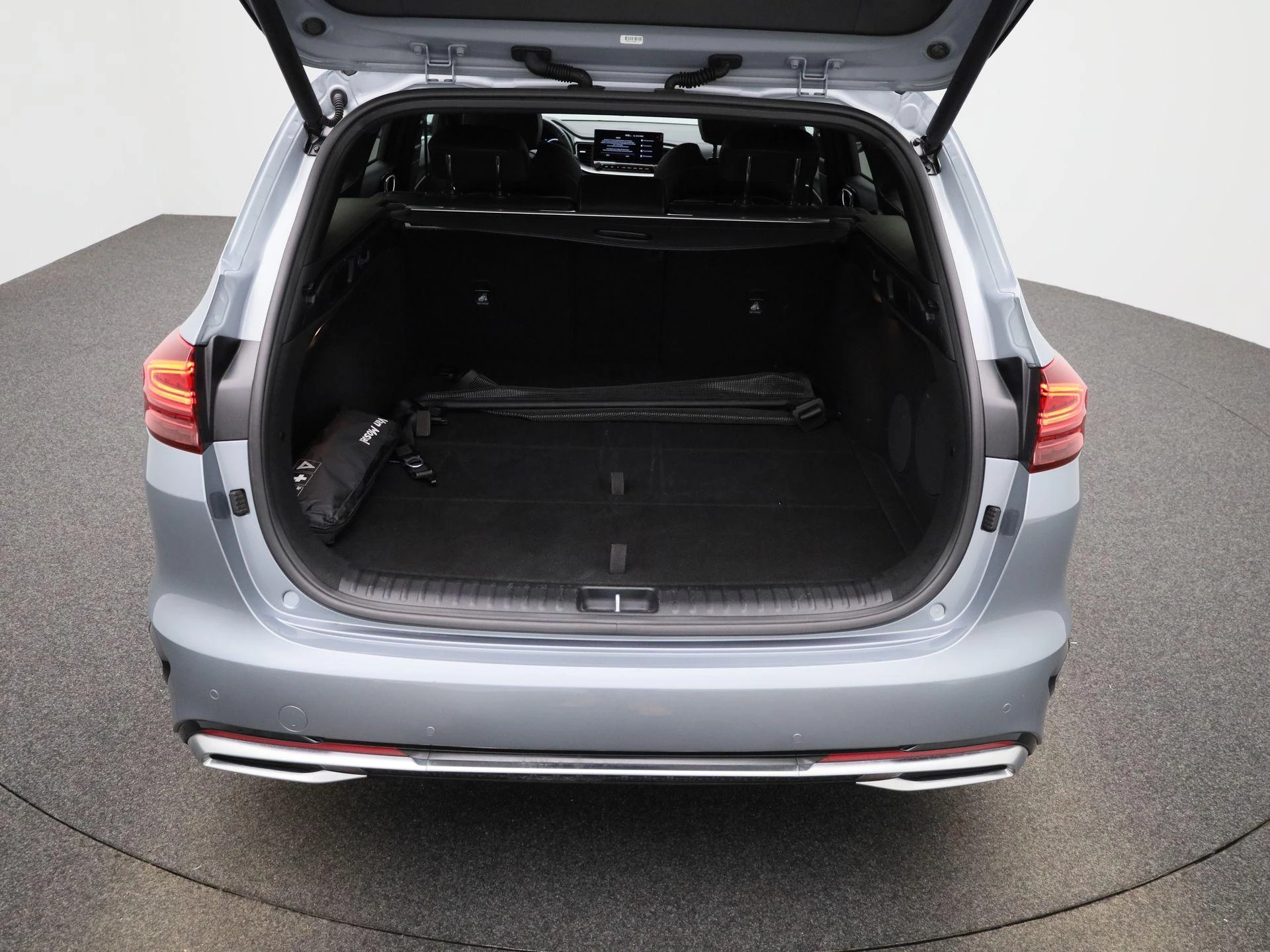 Kia-Ceed Sportswagon-image-12