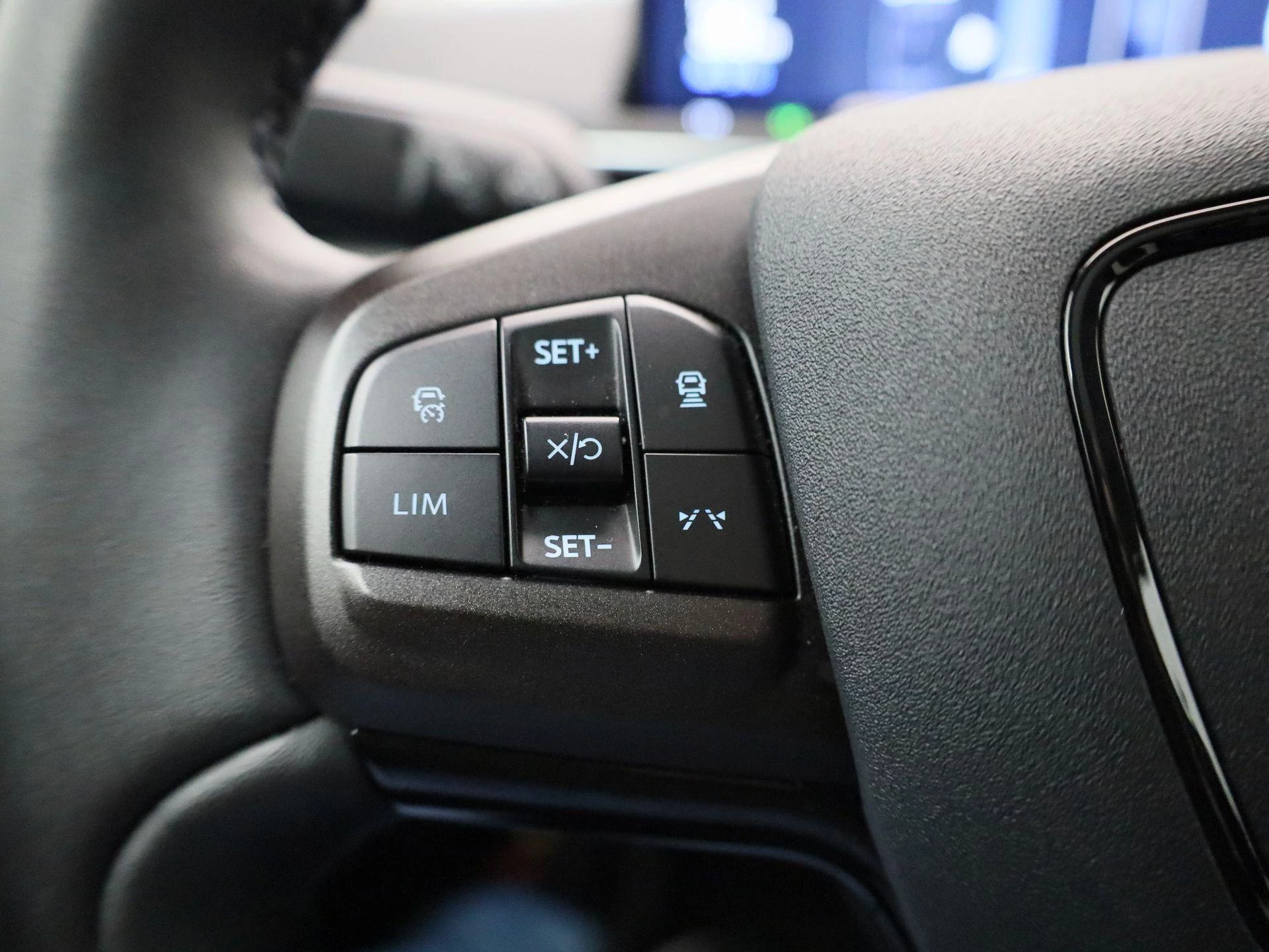 Ford Mustang Mach-E RWD 75 kWh