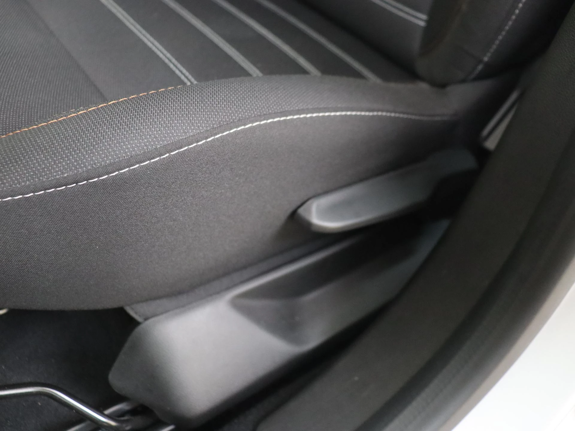 Dacia-Sandero Stepway-image-25