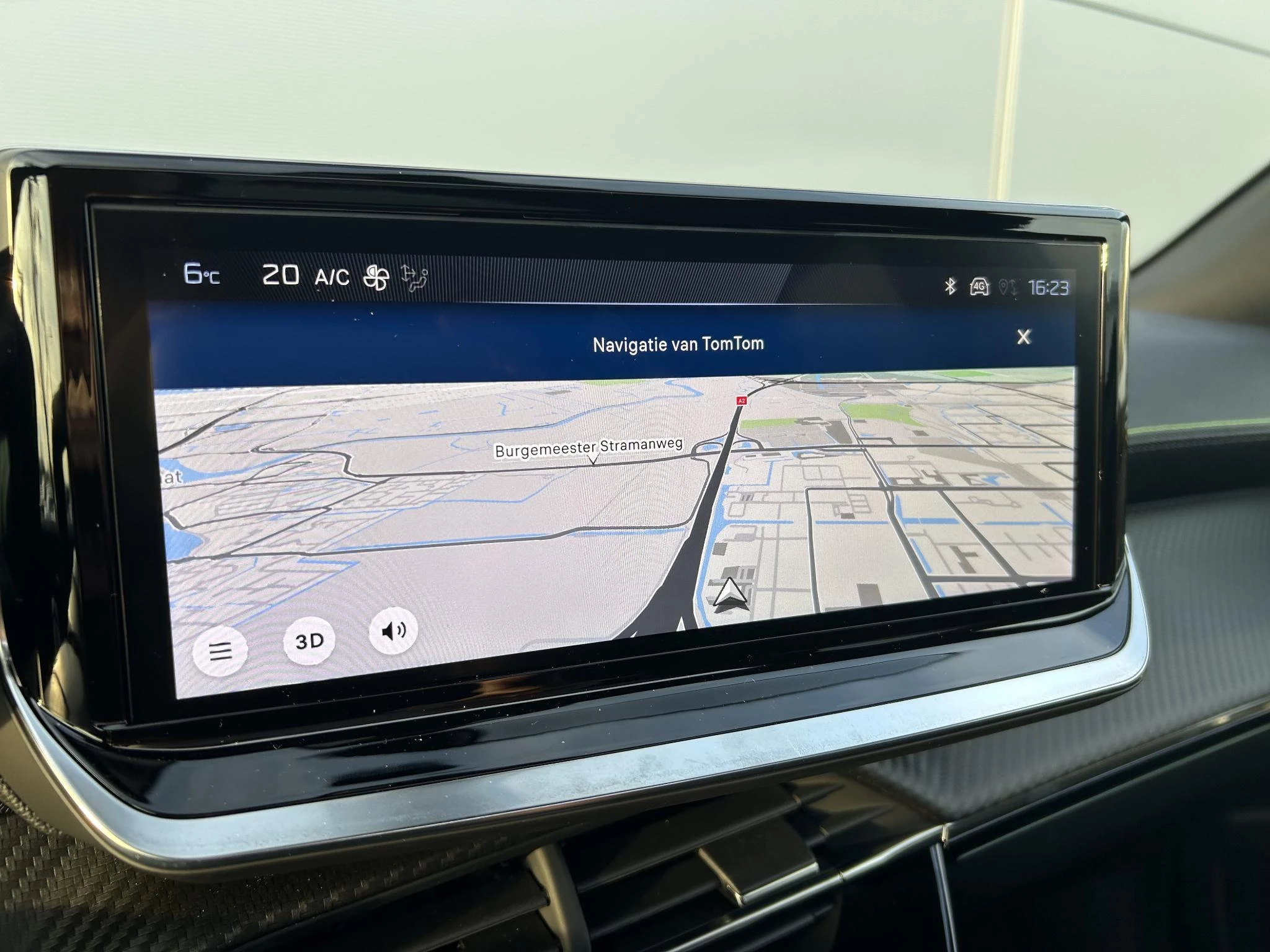 Peugeot-2008-image-13