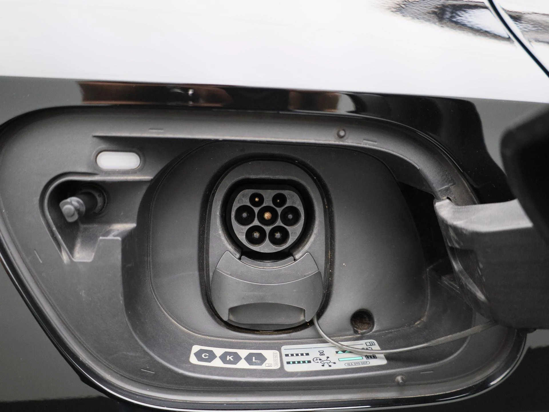 Volkswagen-ID.4-image-31
