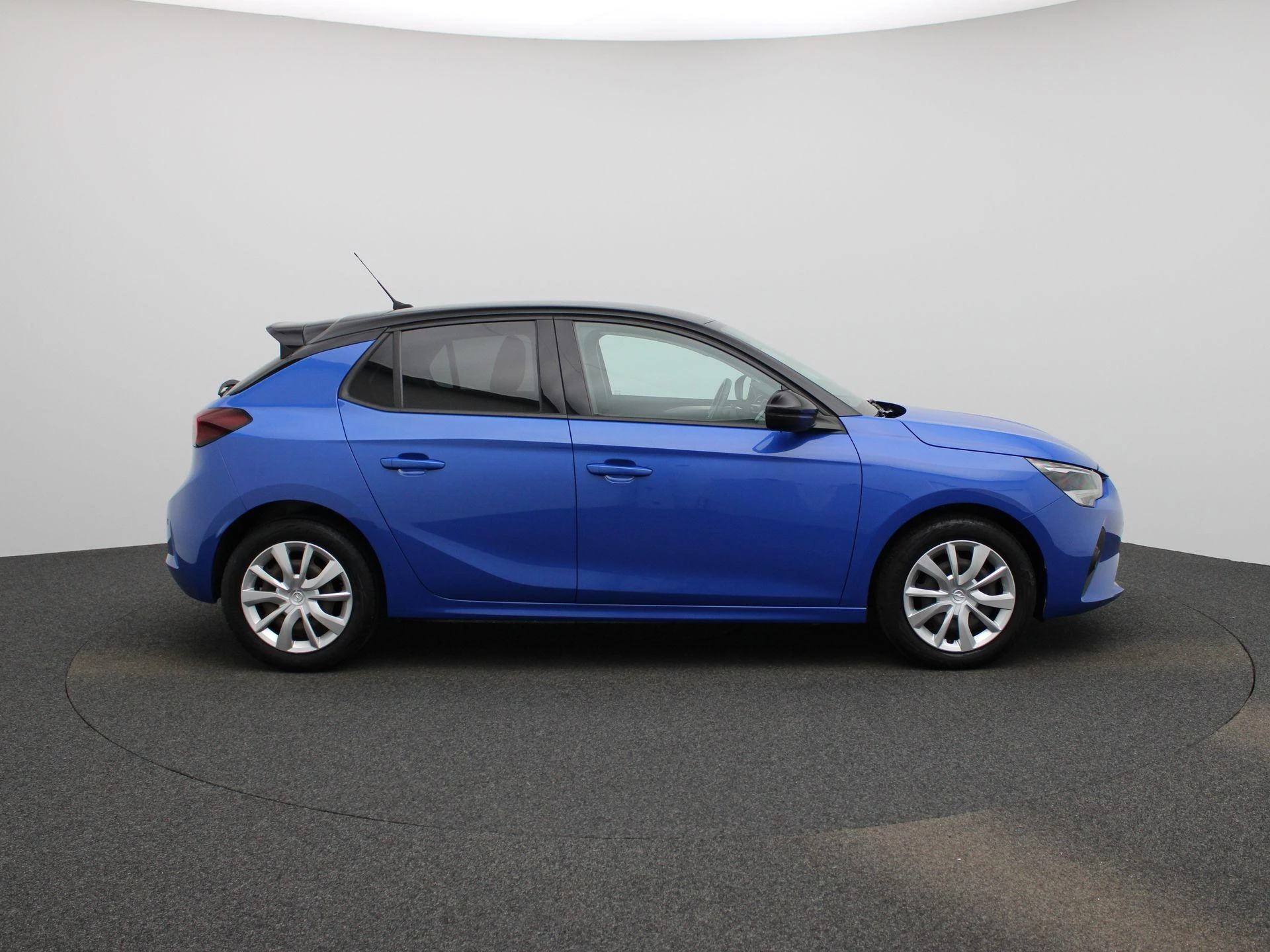 Opel-Corsa-image-5