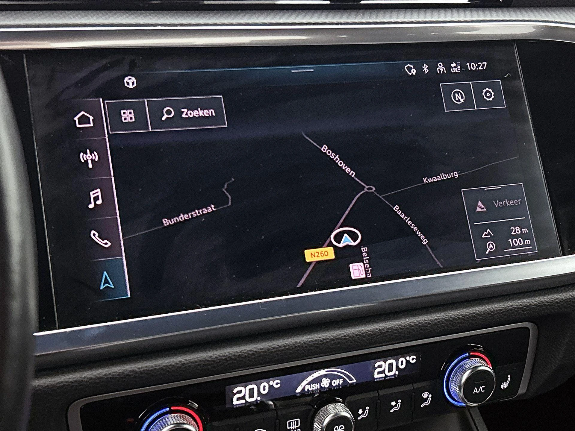 Audi-Q3-image-30