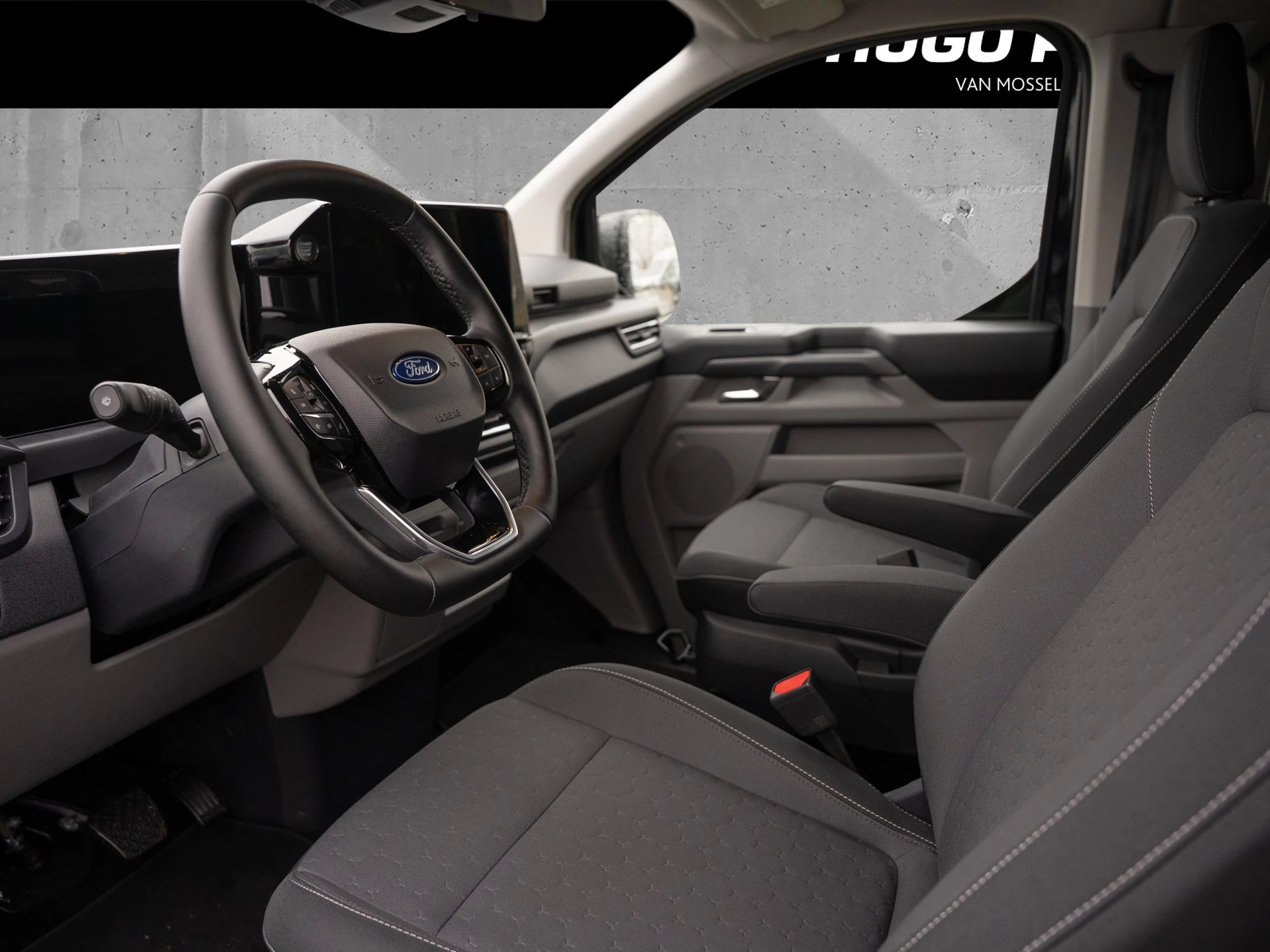 Ford-Tourneo Custom-image-4