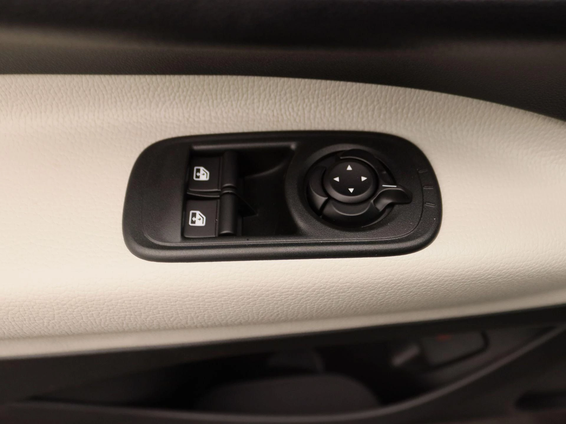 Fiat-500C-image-17