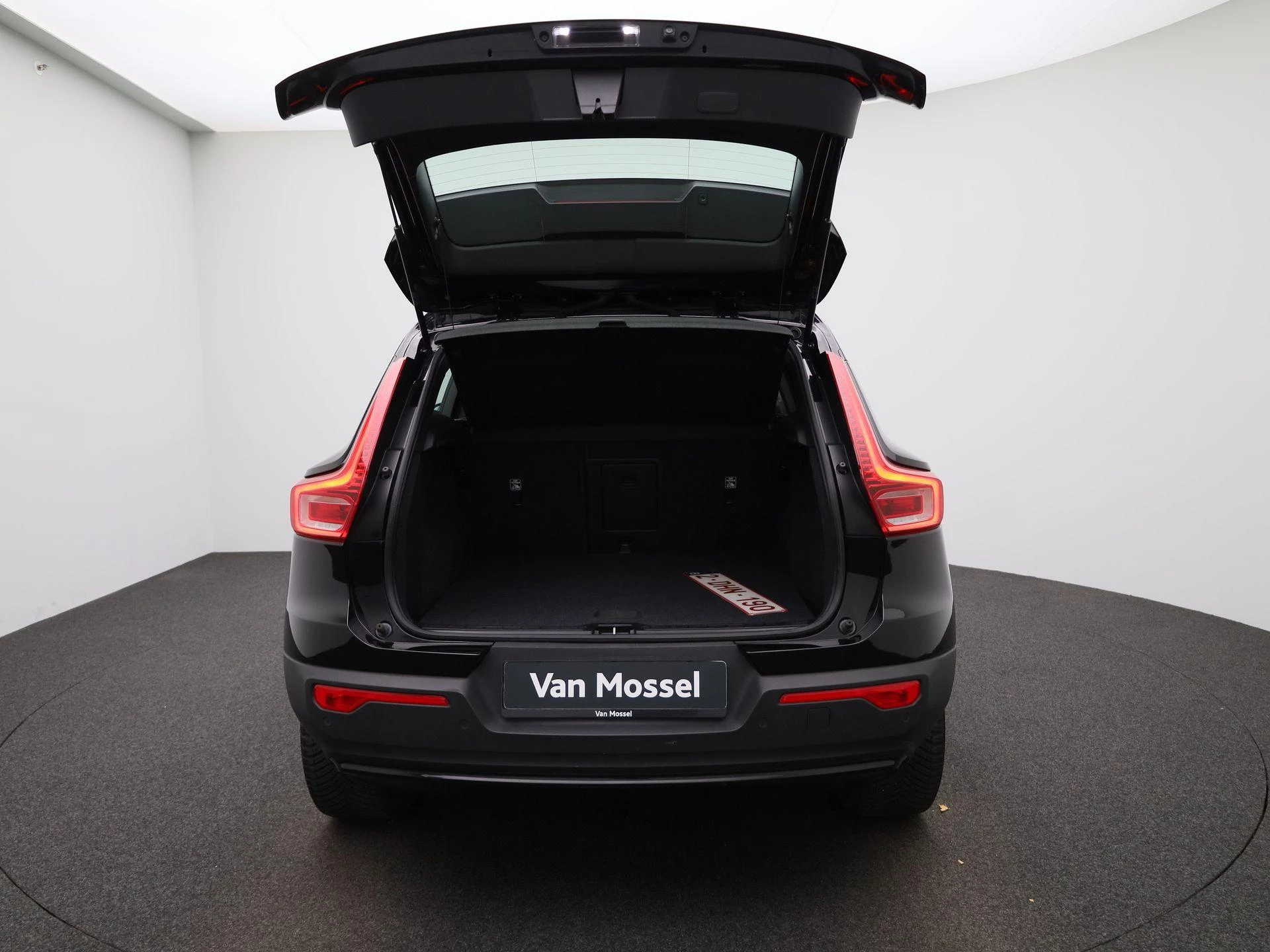Volvo-XC40-image-10