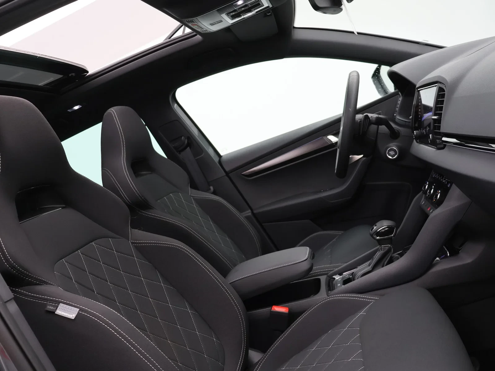 Škoda-Karoq-image-7