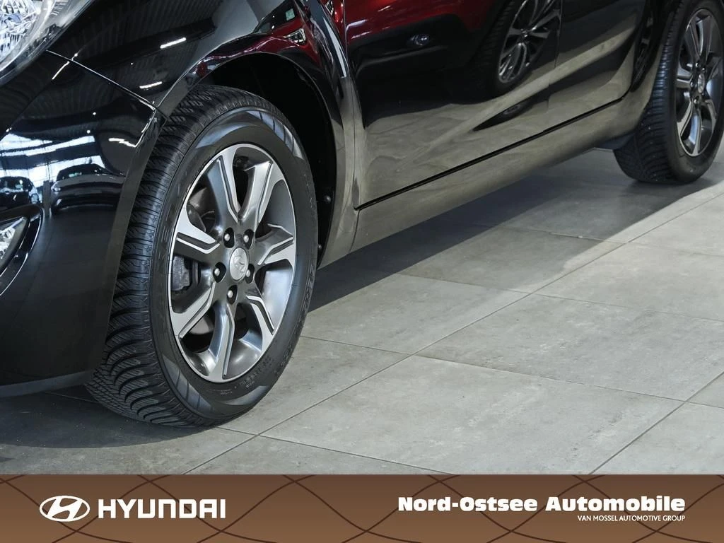 Hyundai ix20 1.6 TREND SHZ LHZ AUTOMATIK KLIMAANLAGE PDC Trend