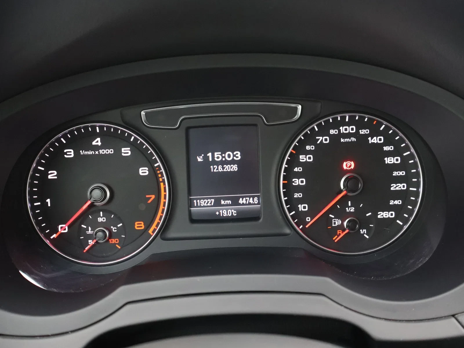 Audi Q3 Audi Q3 1.4TFSI 150PK *AUTOMAAT*LEDER*CRUISE*NAVI*PDC*ZETELVERWARMING*AIRCO*...*