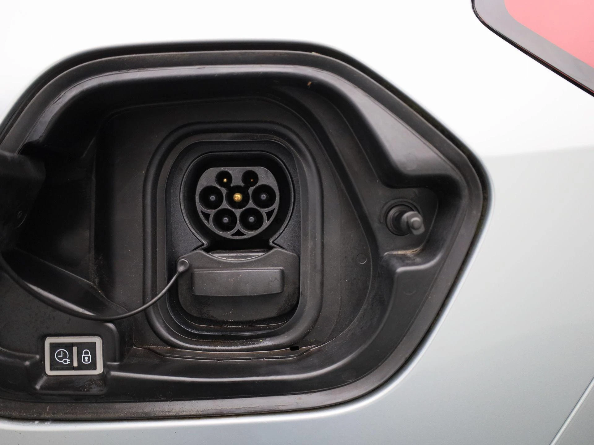 Opel-Corsa-e-image-12
