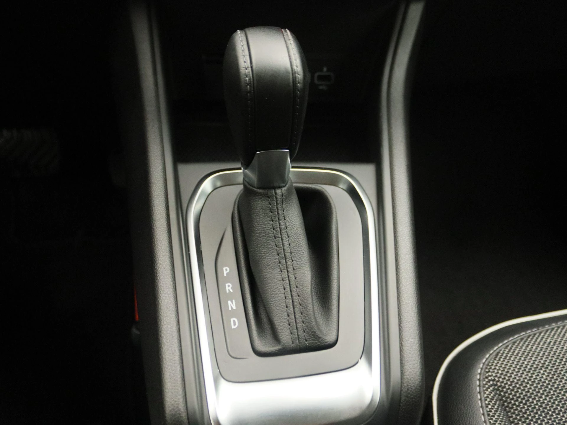 Renault-Captur-image-10
