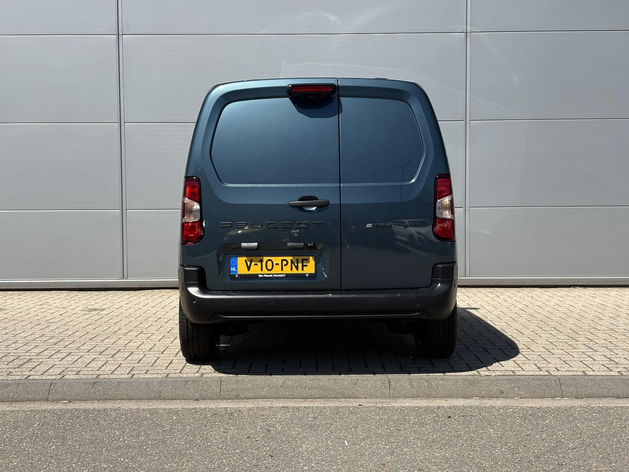 Peugeot e-Partner