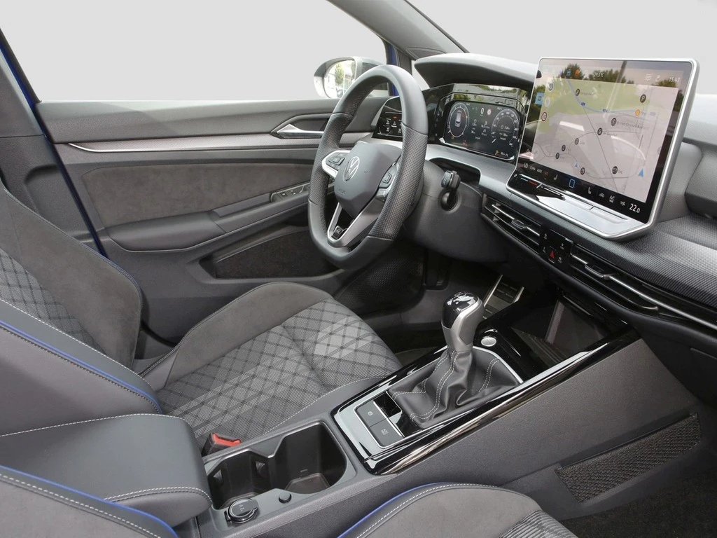 Volkswagen-Golf-image-7