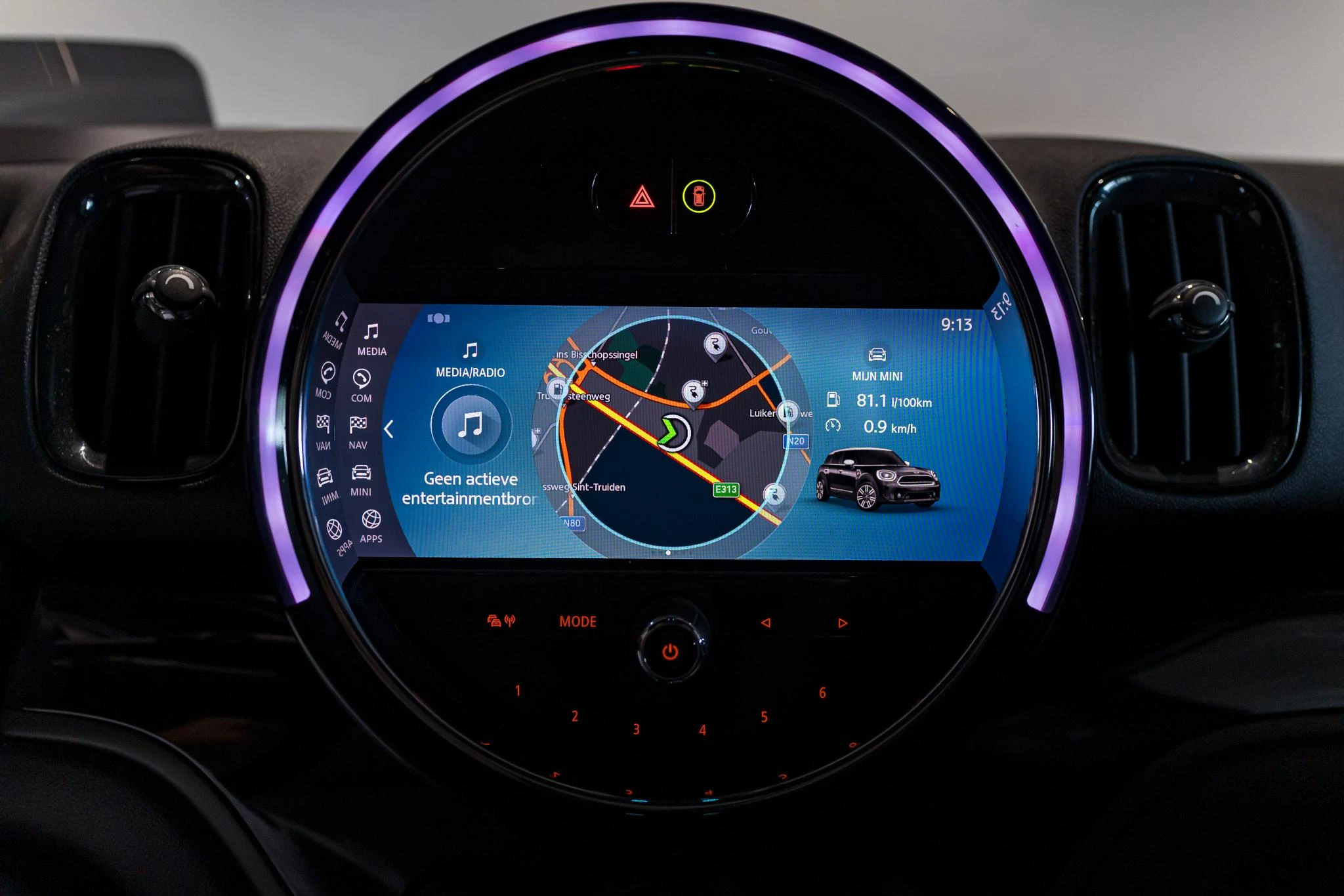 MINI-Countryman-image-29