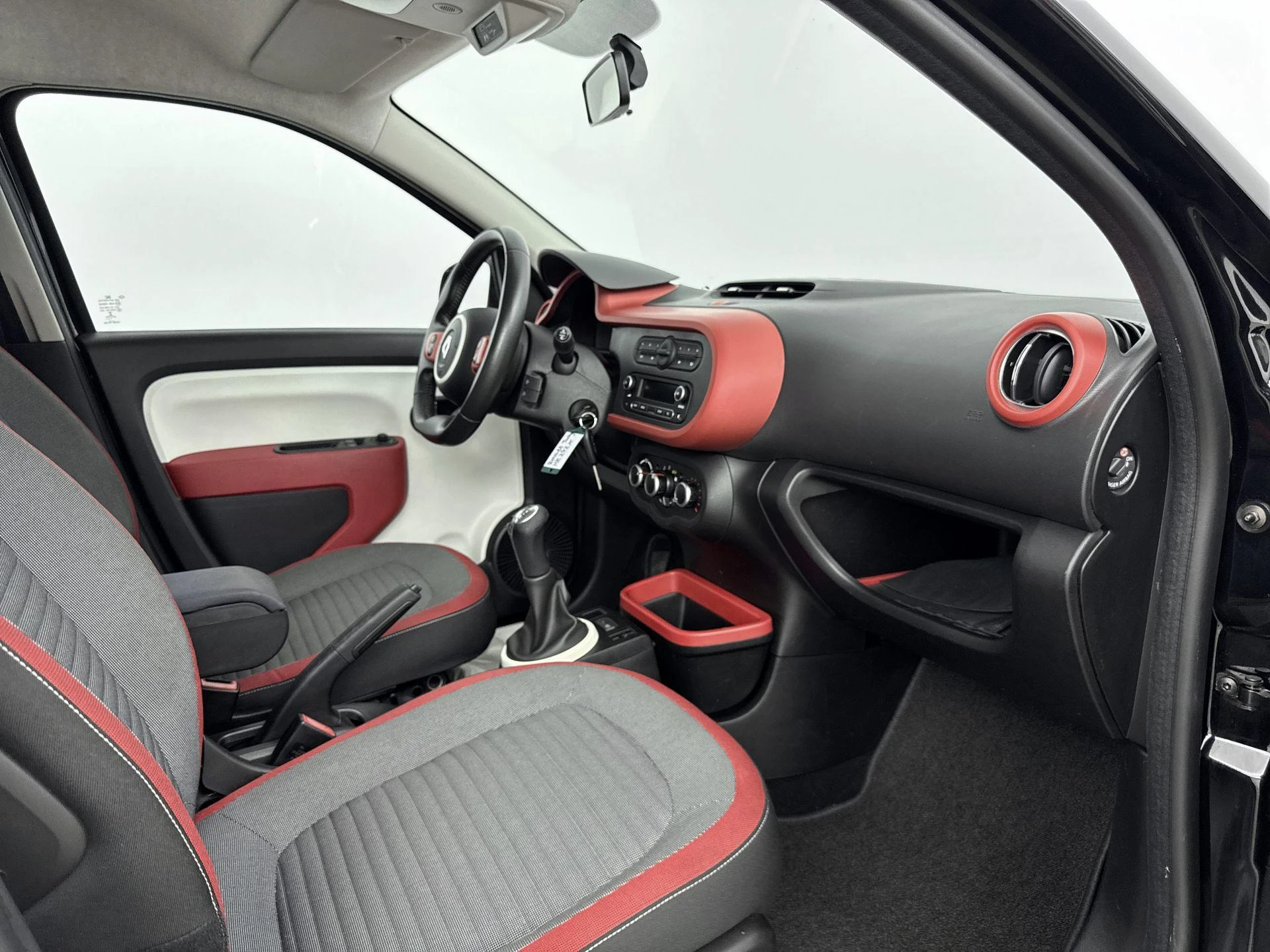 Renault-Twingo-image-8