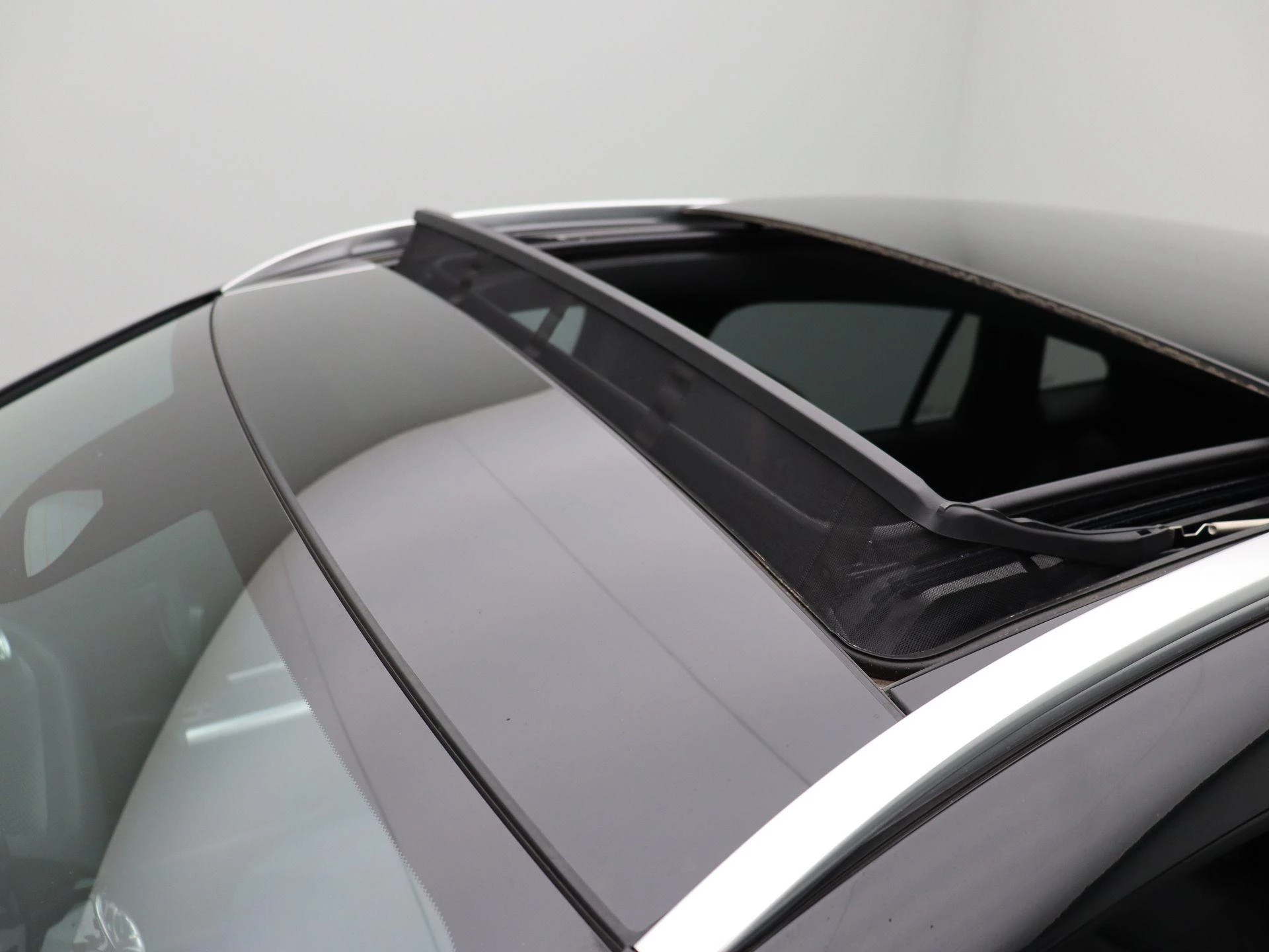 Mercedes-Benz EQA 250+ AMG Line + PANORAMISCH DAK + CARPLAY + CAMERA +