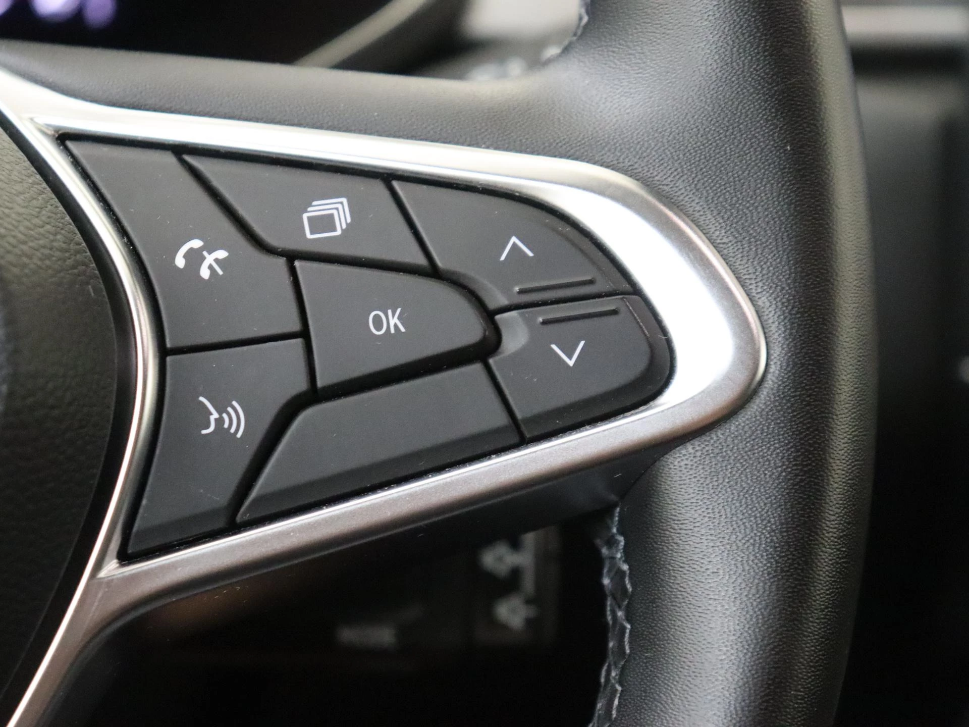 Renault-Captur-image-13