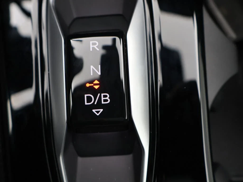 Audi-Q6 e-tron-image-27