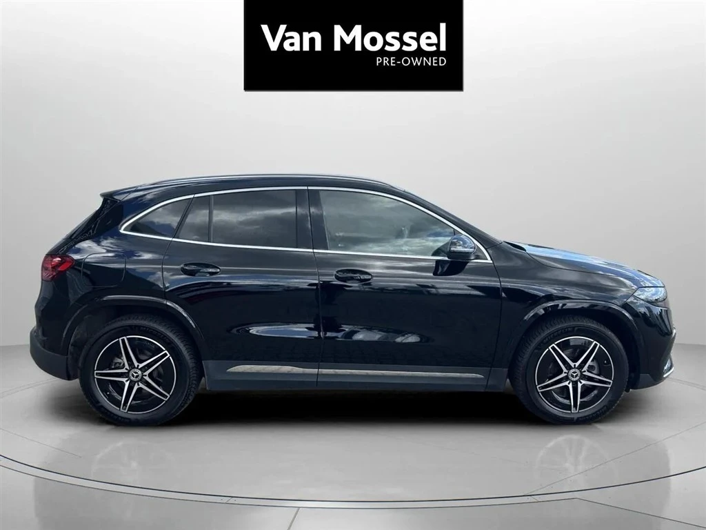 Mercedes-Benz-EQA-image-3