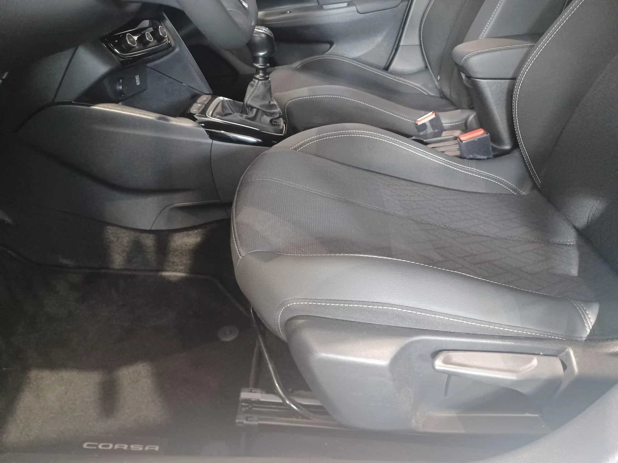 Opel-Corsa-image-14