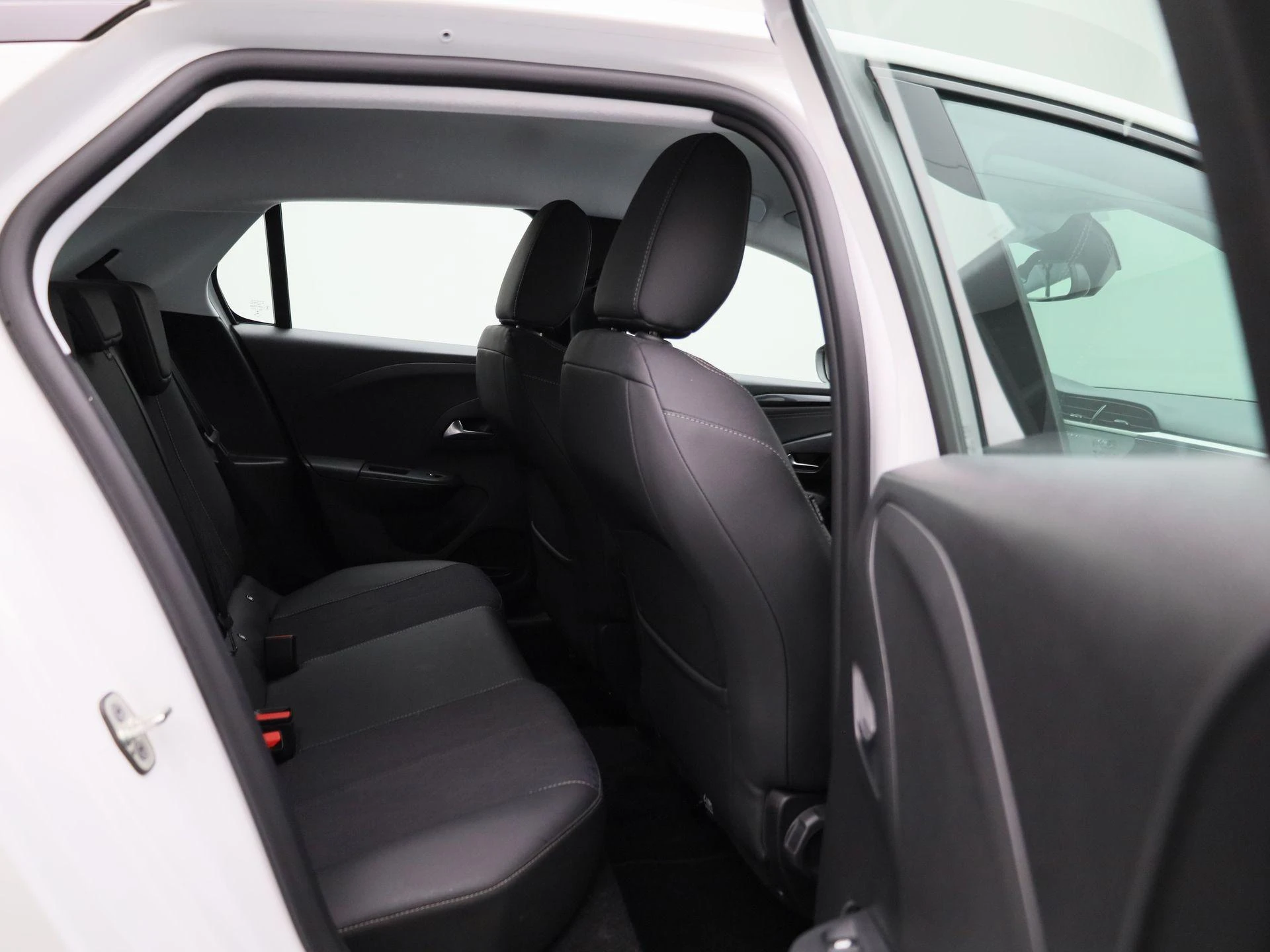 Opel-Corsa-e-image-33