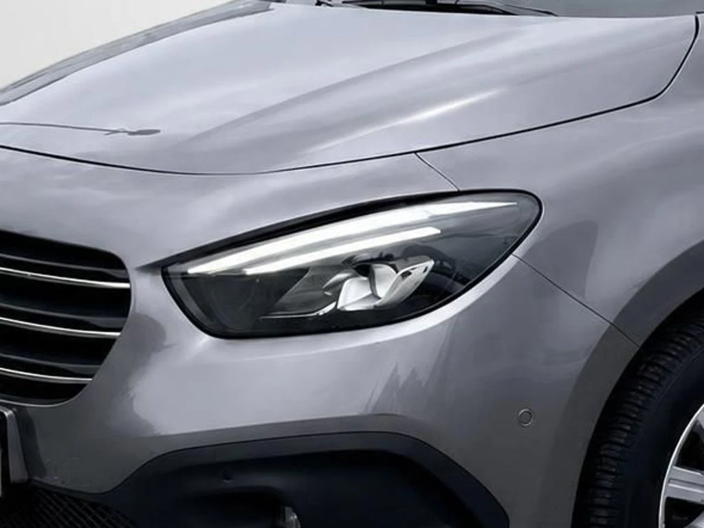 Mercedes-Benz-T-Klasse 180-image-4