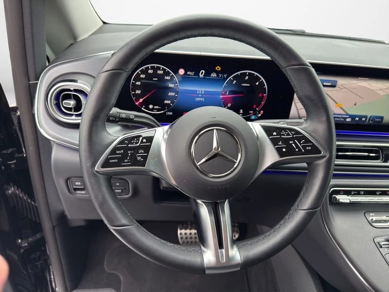 Mercedes-Benz V-Klasse 220 STYLE ACC AHK AUT Akustikglas Facelift LM Style