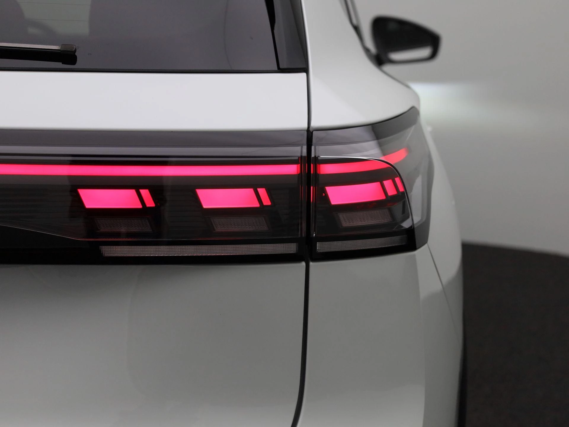 Volkswagen-Tiguan-image-51