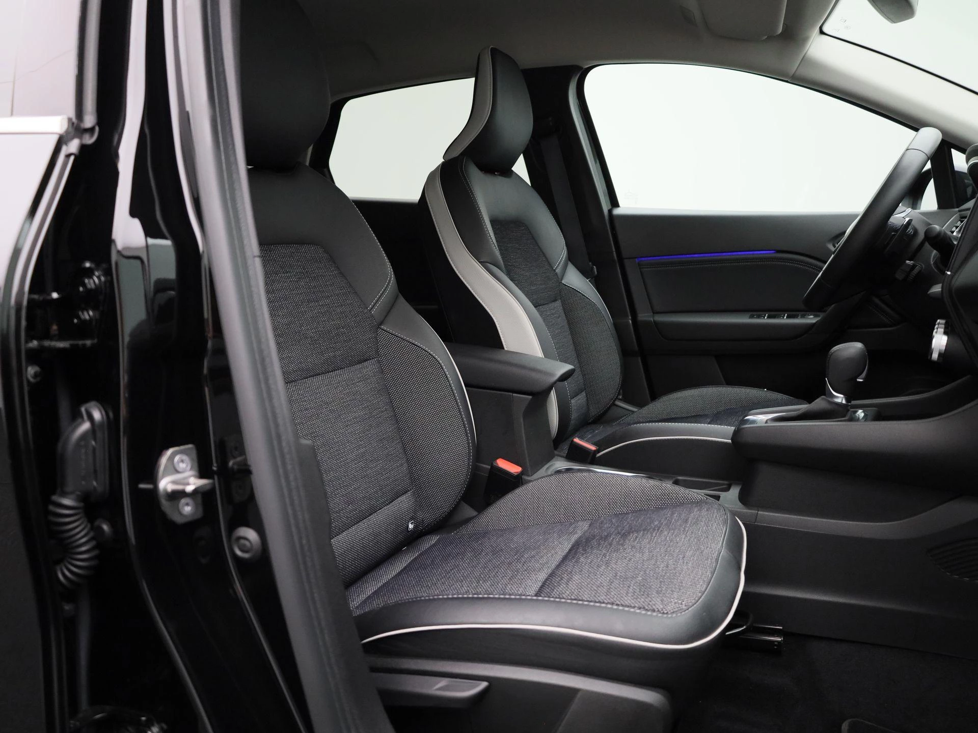 Mitsubishi-ASX-image-33