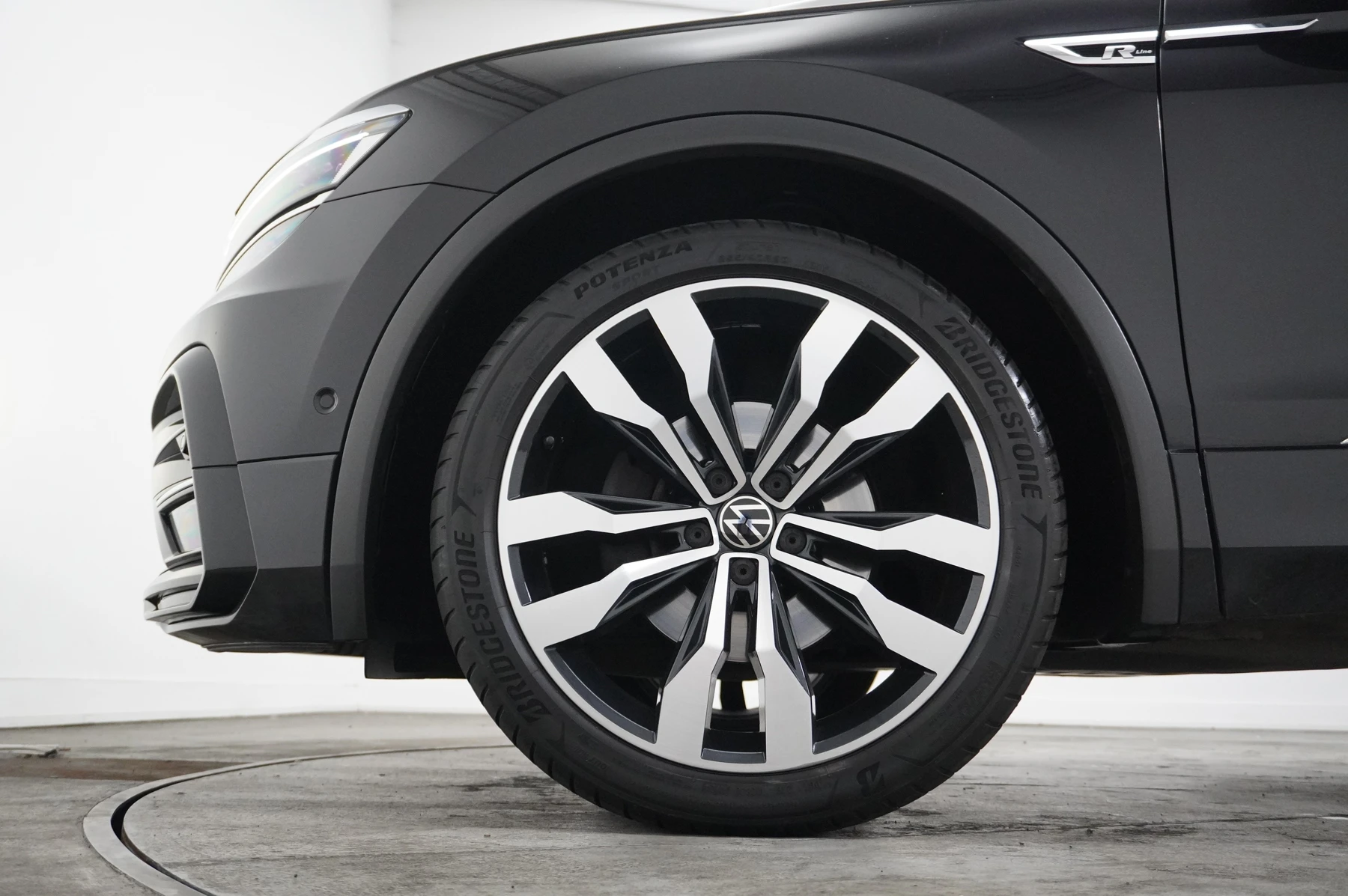 Volkswagen Tiguan 1.5 TSi EVO 150 R-Line Tech 5dr DSG