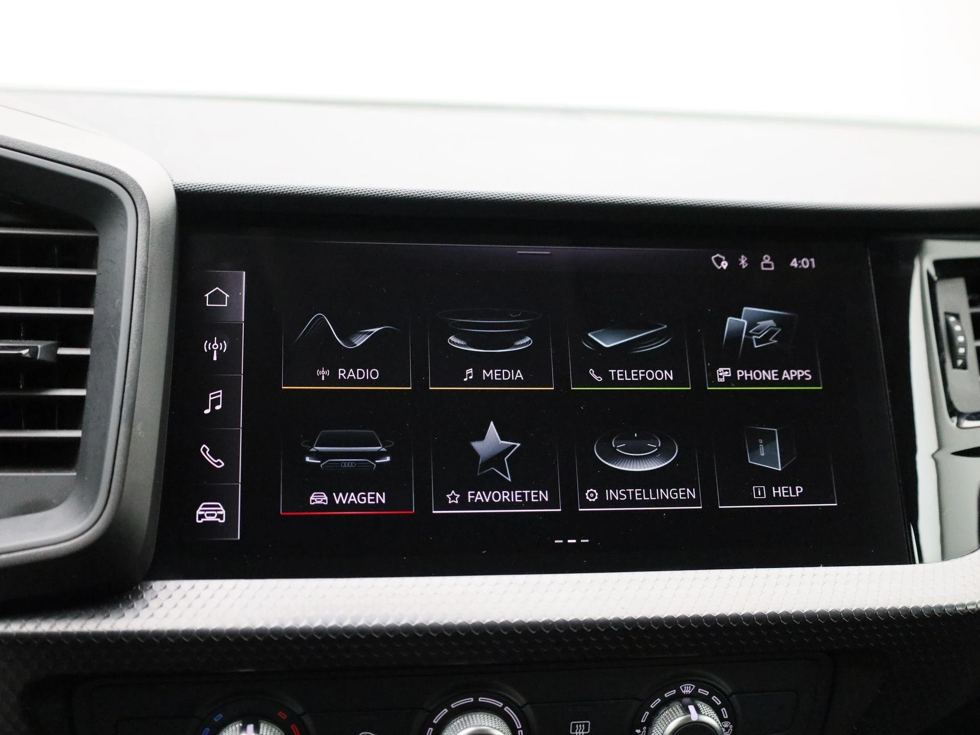 Audi-A1 Sportback-image-19
