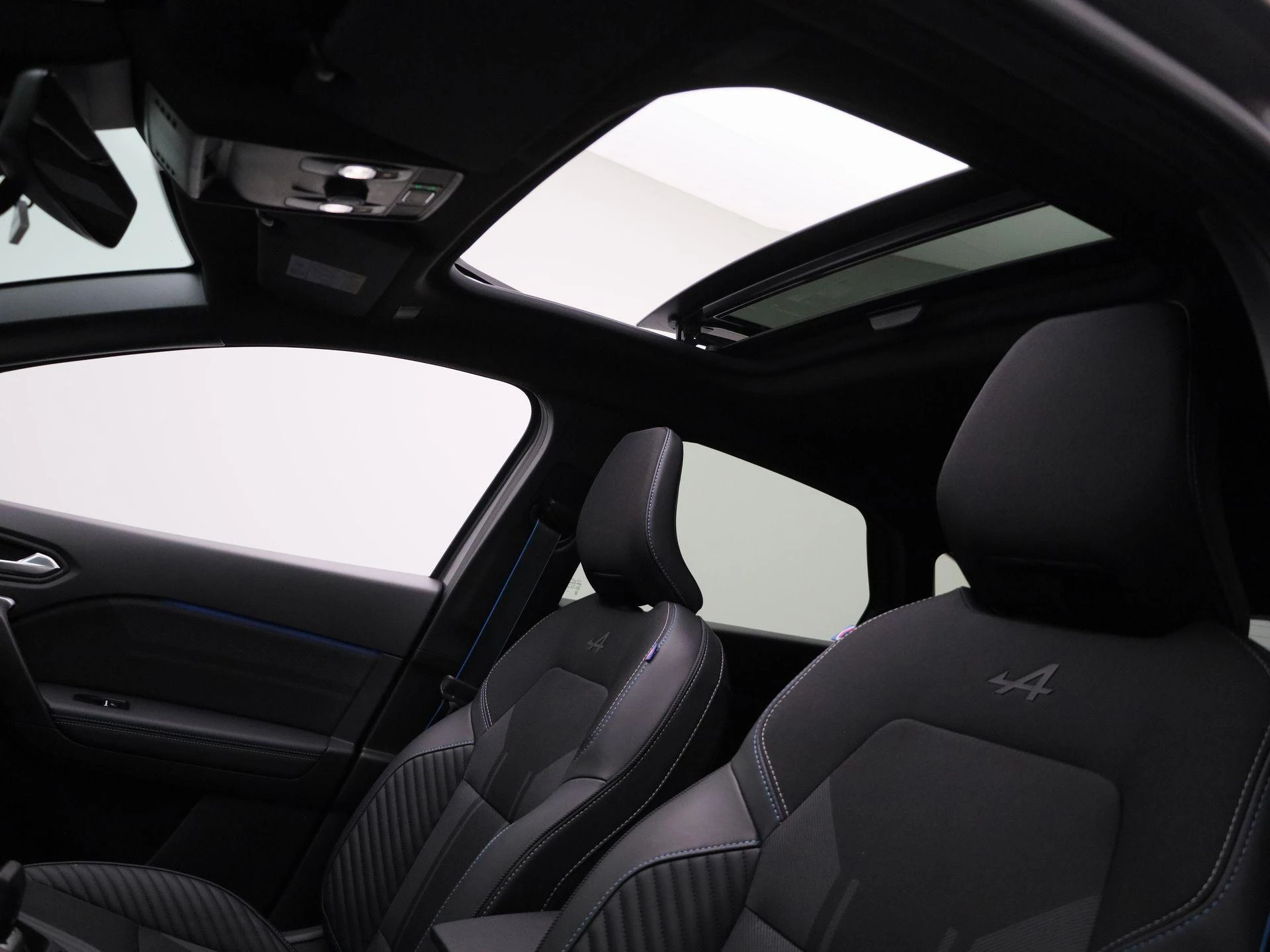 Renault-Captur-image-32