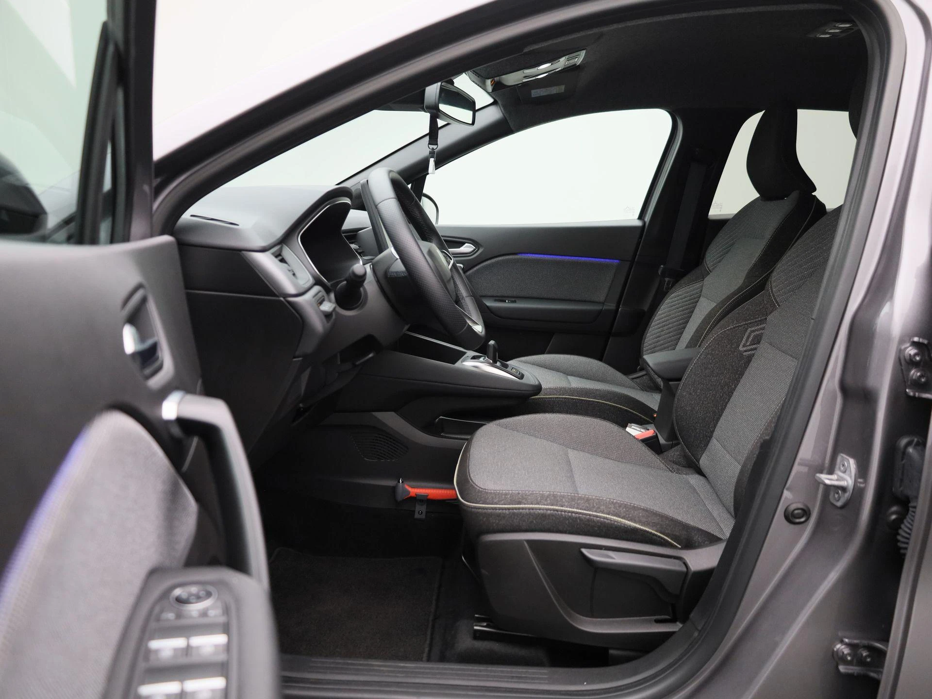 Renault Captur 1.8 E-Tech full hybrid 160 techno