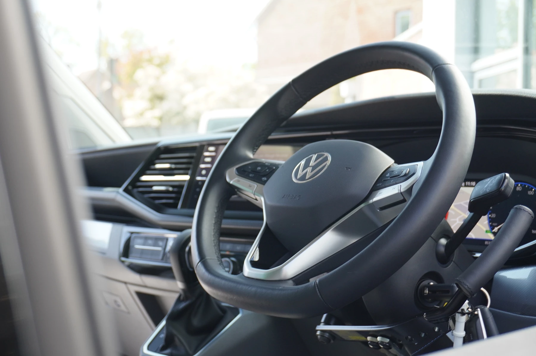 Volkswagen-California-image-30